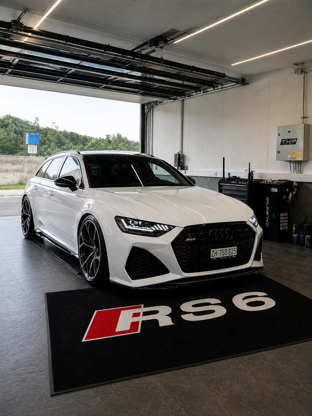 Audi RS6 Garage Floor Mat 5x7 FT (60x87 Inches) Showroom Rug