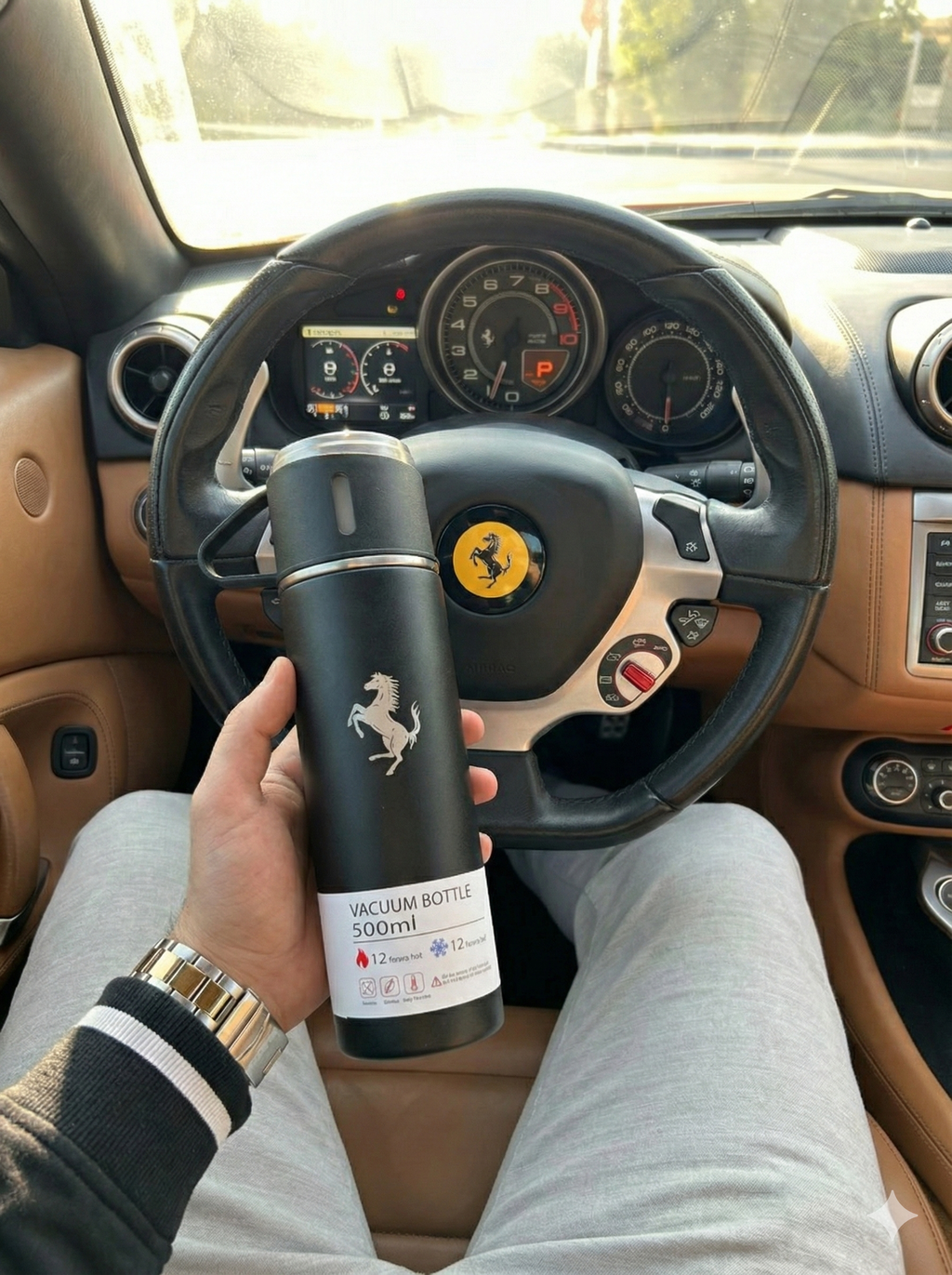 Ferrari Laser Logo Thermos Set 500 ml – Insulated Flask with 3 Cups