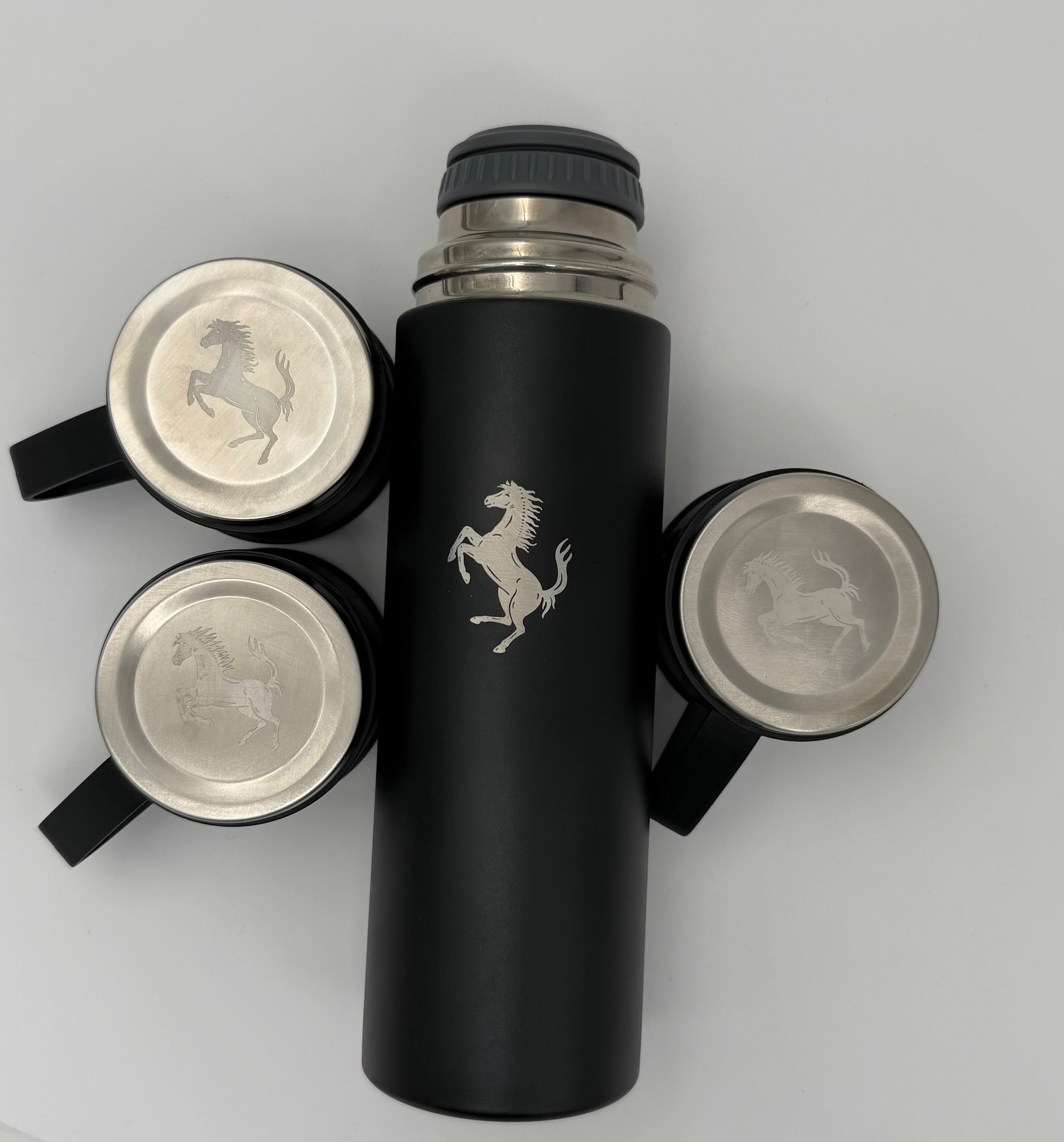 Ferrari Laser Logo Thermos Set 500 ml – Insulated Flask with 3 Cups